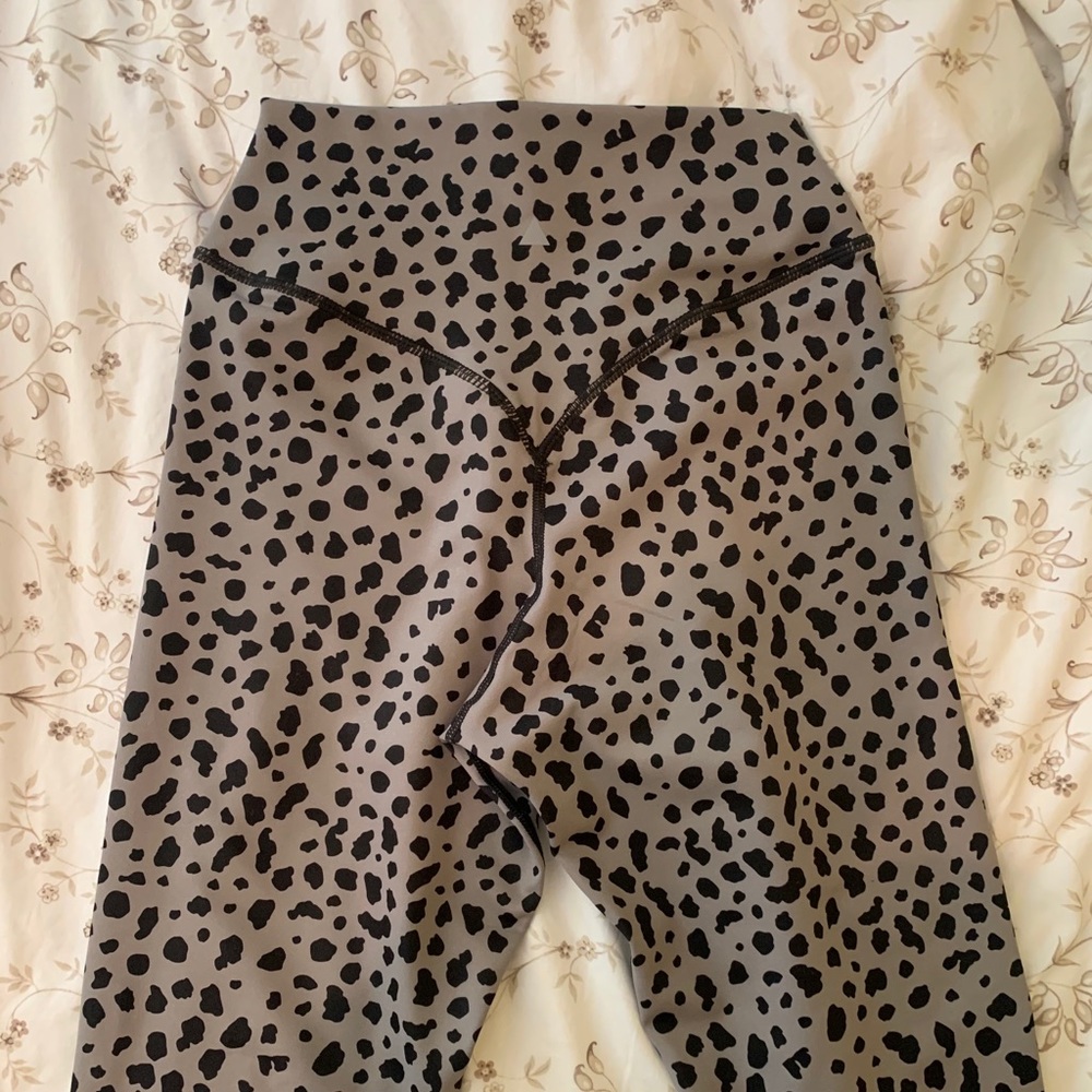 Balance Athletica Ascend Pant - Snow Leopard